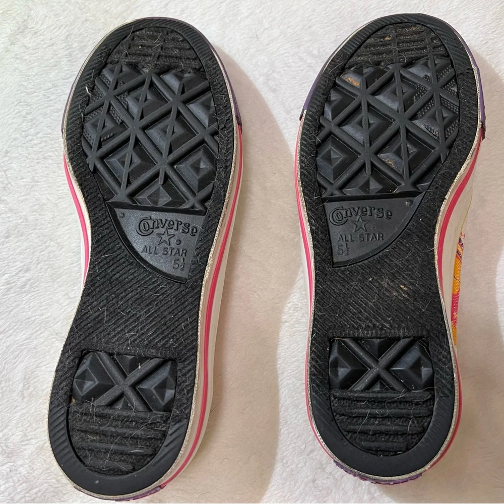 Converse RED edition; Colorful Low-Top Canvas Sneakers Purple Toe - Picture 4 of 6